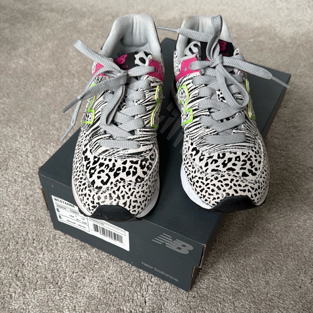 Women’s classics traditionnels 574